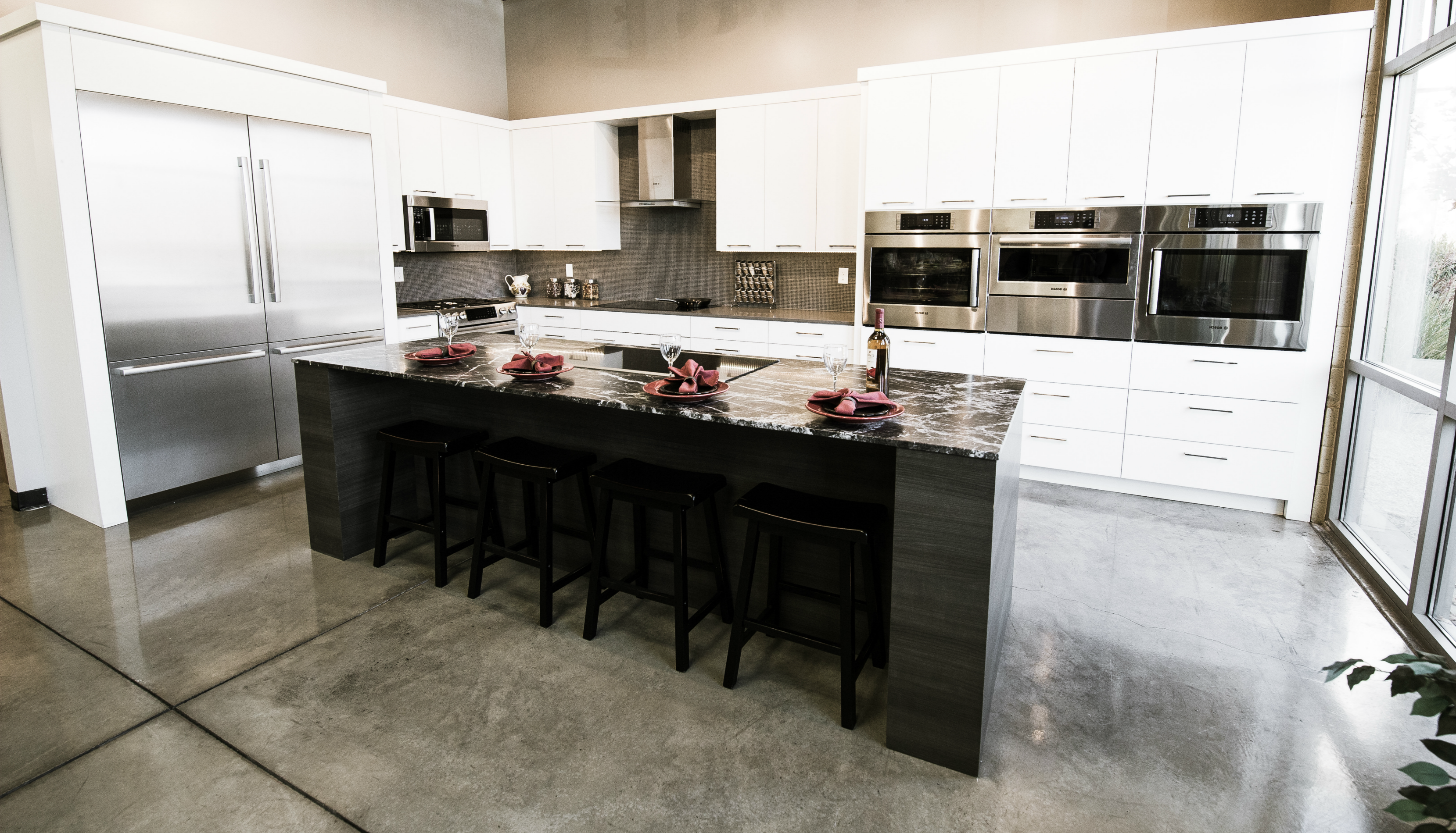 White Beautiful Kitchen Design